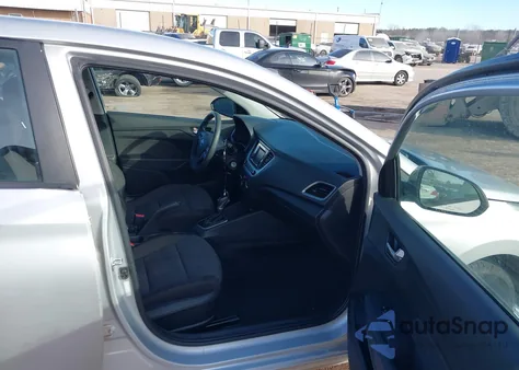 2021 Hyundai Accent Se из США, поврежденный, VIN 3KPC24A62ME138704